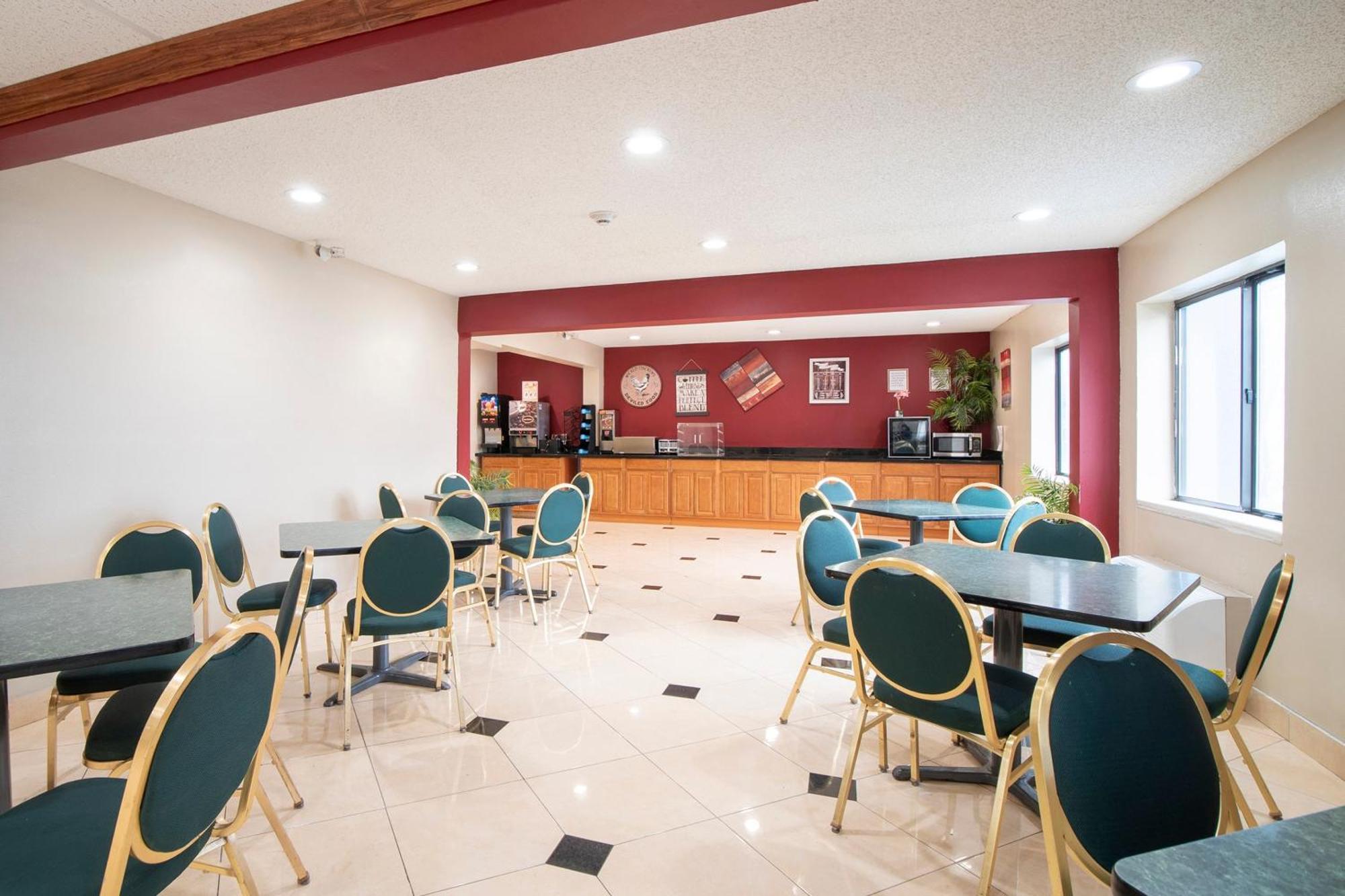 Готель Oyo Townhouse Houston Airport North Екстер'єр фото