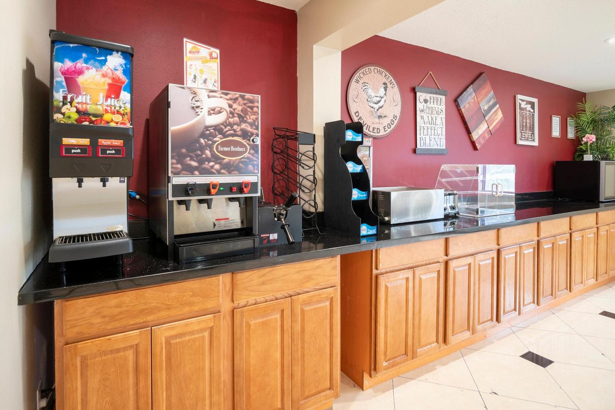 Готель Oyo Townhouse Houston Airport North Екстер'єр фото